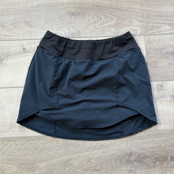 oiselle Pants - Oiselle Navy Women's Skort
